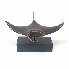 MANTA MANTA BRONZE STATUE 